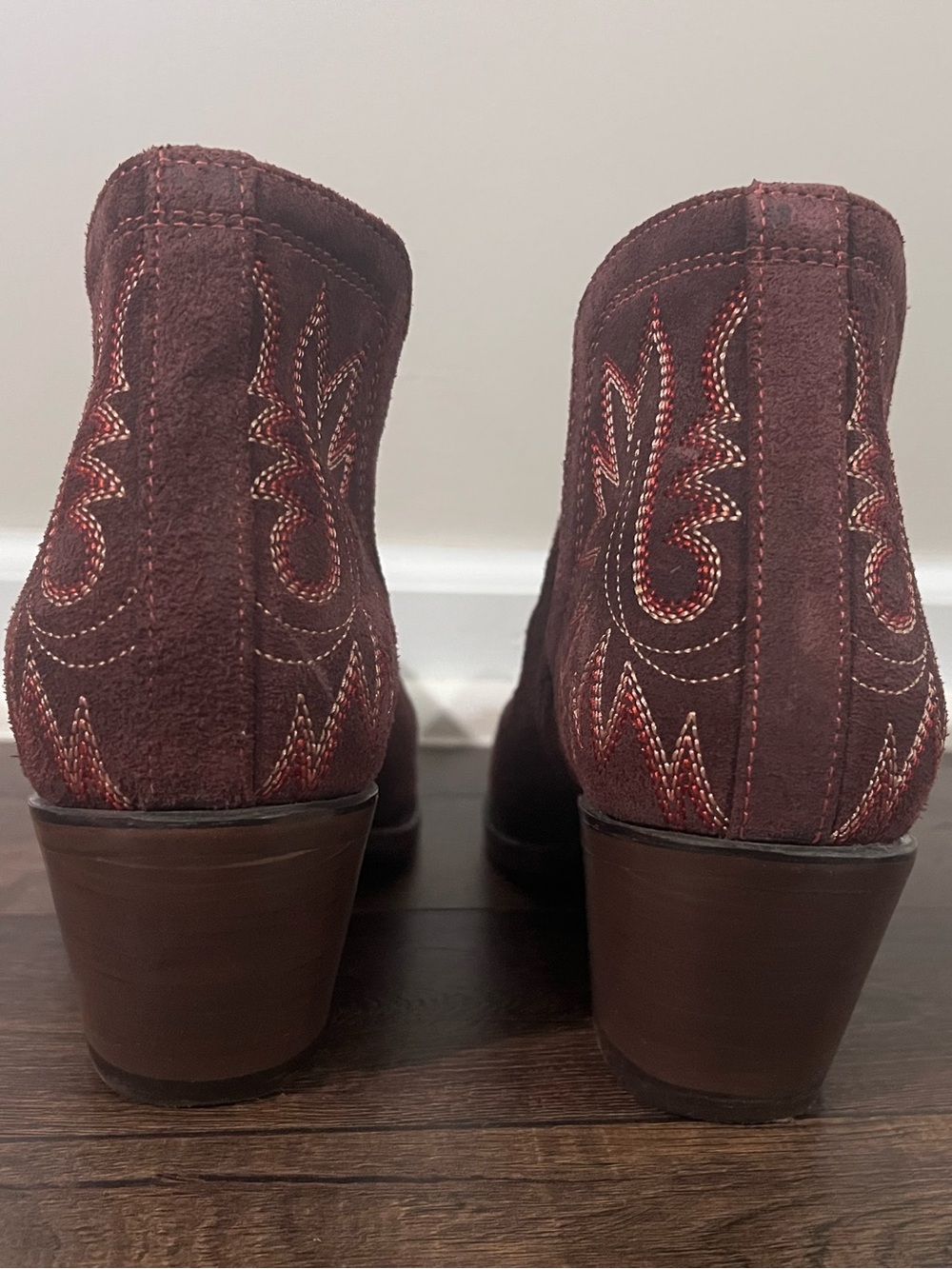 Women’s Ariat Dixon X Toe Western Bootie Merlot Suede 9.5 - Picture 6 of 8